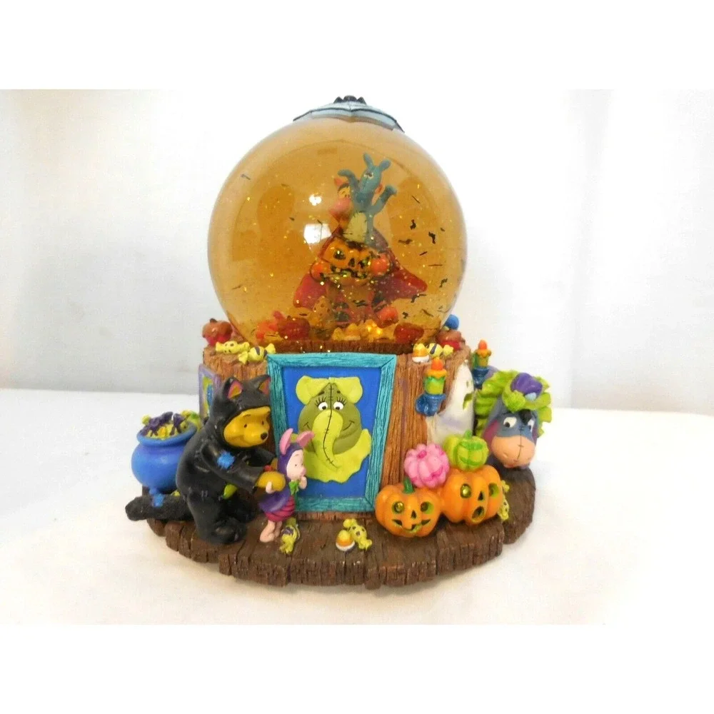Disney Winnie the Pooh Halloween Tiggers Haunted House Musical Snowglobe Rare